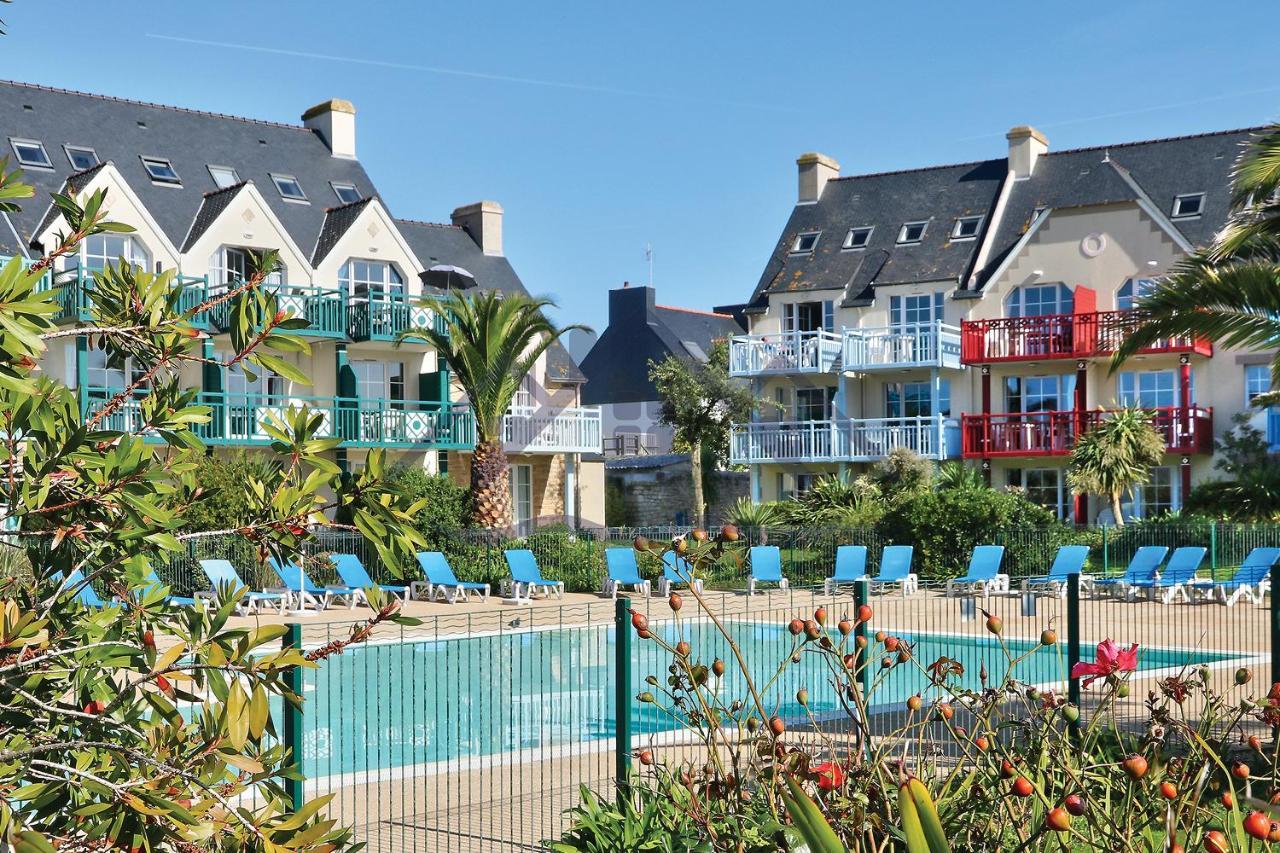LocaLise au Guilvinec - A15 - Vue sur la mer la piscine et le jardin - Tout à pied, plages, port, centre, commerces, marché - Wifi inclus - Animaux bienvenus - Linge de lit inclus Esterno foto
