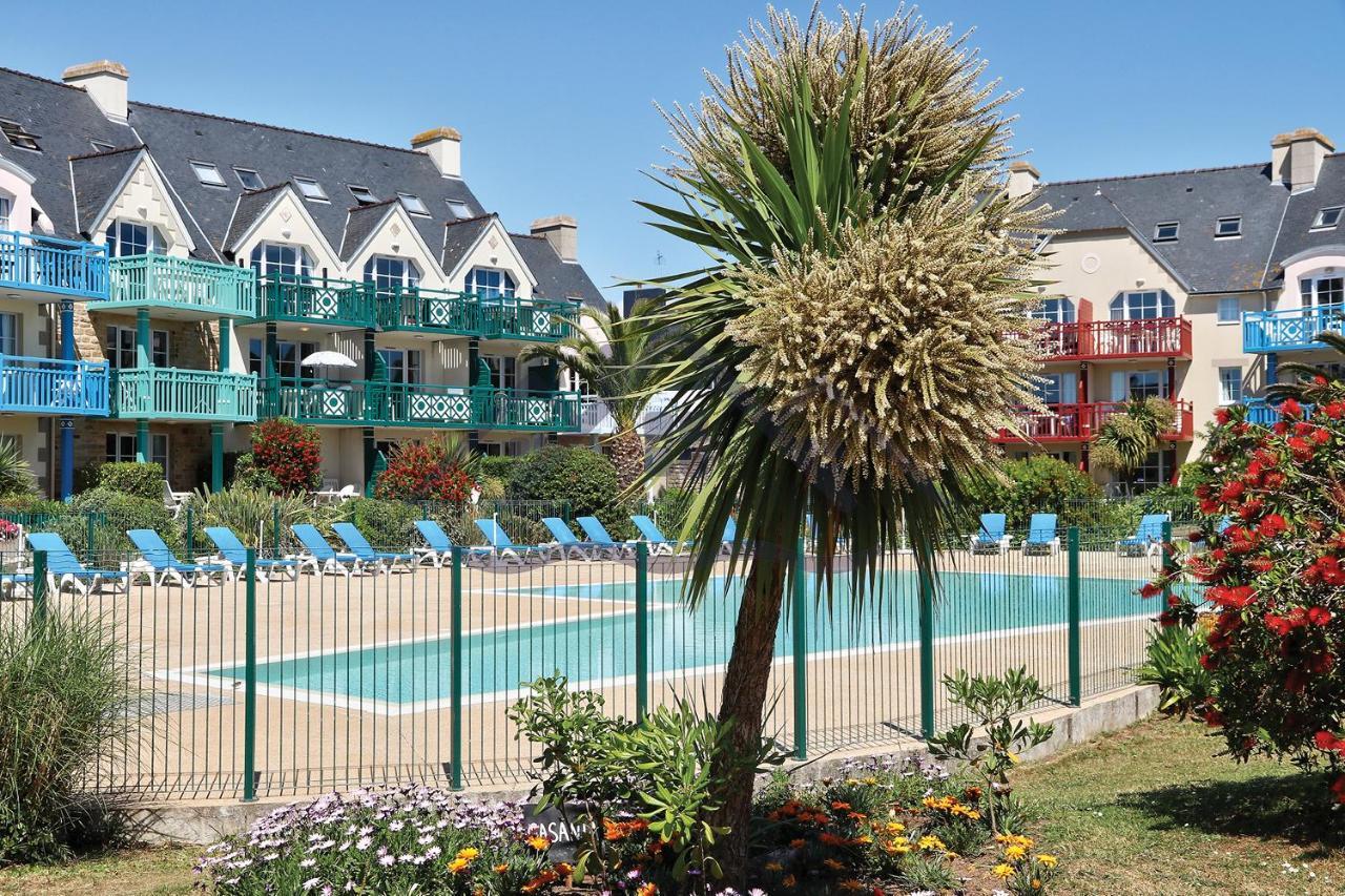 LocaLise au Guilvinec - A15 - Vue sur la mer la piscine et le jardin - Tout à pied, plages, port, centre, commerces, marché - Wifi inclus - Animaux bienvenus - Linge de lit inclus Esterno foto